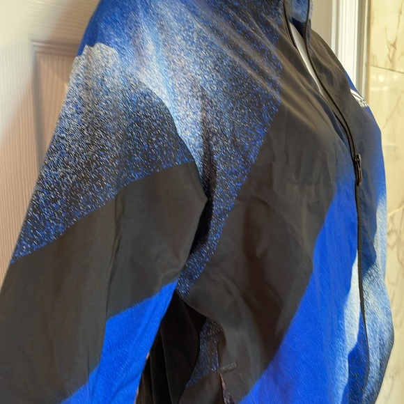 ADIDAS UNLEASH THE CONFIDENCE WOVEN JACKET TRACK TOP ROYAL BLUE & BLACK SIZE XS - Picture 9 of 16
